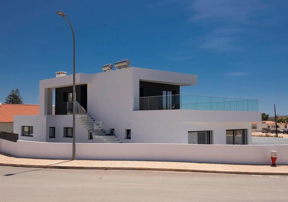 Апартаменти Sunset House Віла-ду-Бішпу Екстер'єр фото